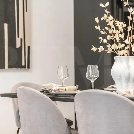 Apartment With Picasso Vibes By Rems Malaga